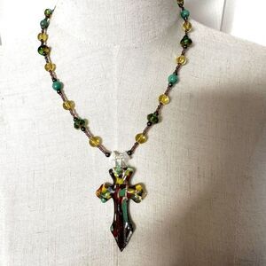 Green glass cross beaded necklace